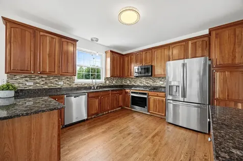 1285 Mallard Lane Hoffman Estates IL 60192