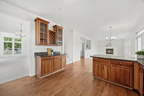 1285 Mallard Lane Hoffman Estates IL 60192