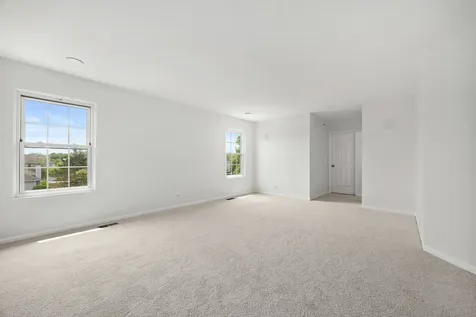 1285 Mallard Lane Hoffman Estates IL 60192