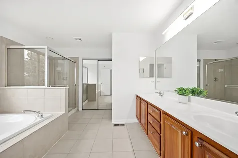 1285 Mallard Lane Hoffman Estates IL 60192