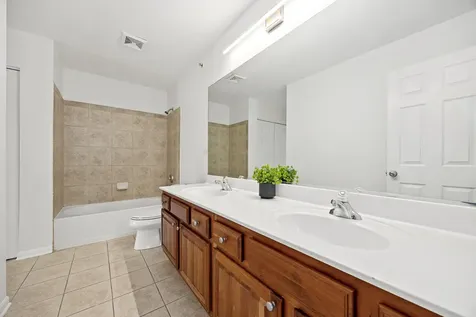 1285 Mallard Lane Hoffman Estates IL 60192
