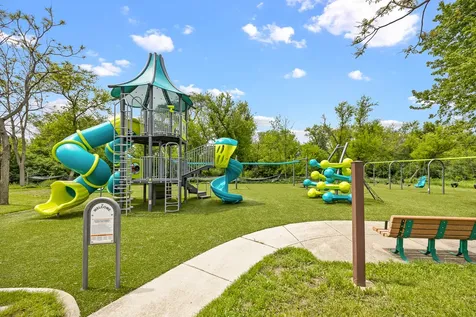 1285 Mallard Lane Hoffman Estates IL 60192