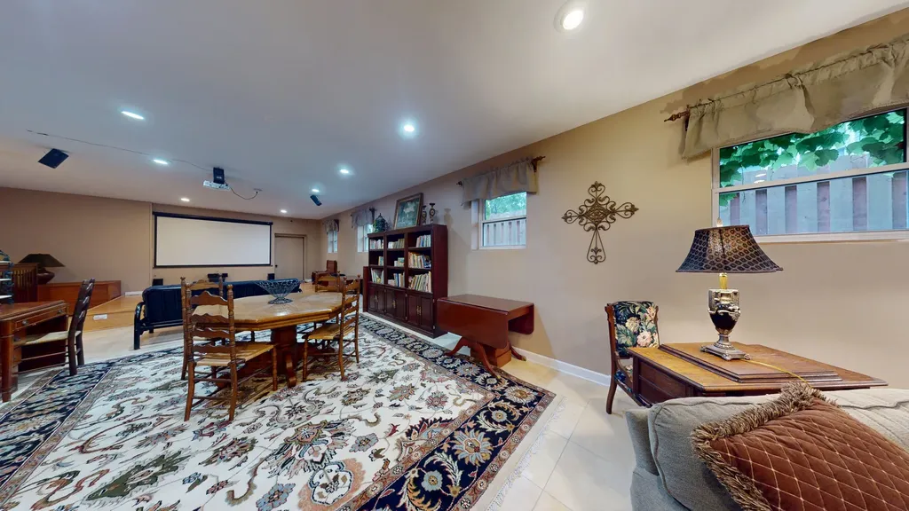 315 East Union Avenue Wheaton IL 60187