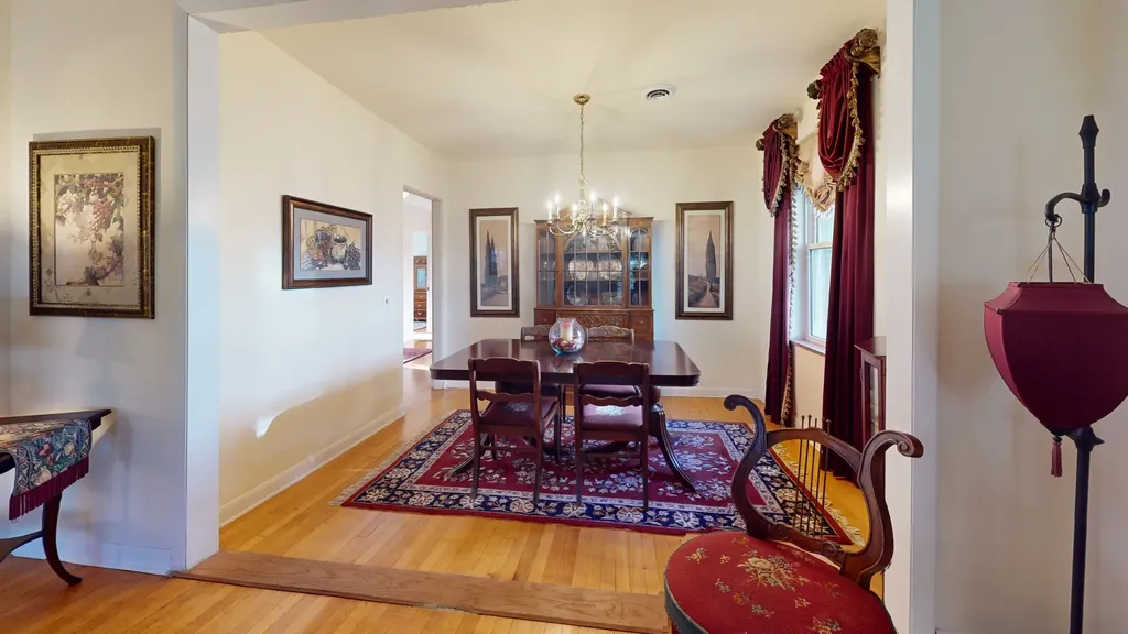 315 East Union Avenue Wheaton IL 60187