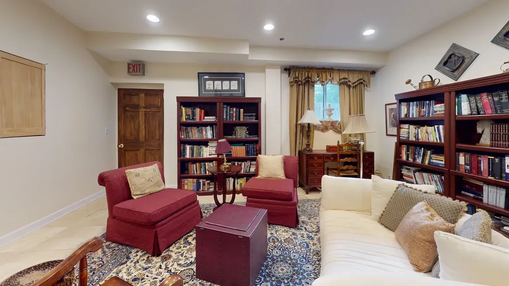 315 East Union Avenue Wheaton IL 60187