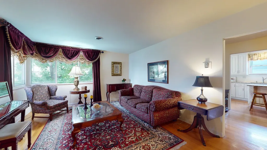 315 East Union Avenue Wheaton IL 60187