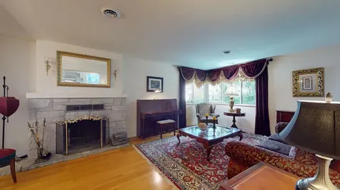 315 East Union Avenue Wheaton IL 60187