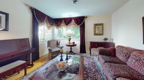 315 East Union Avenue Wheaton IL 60187