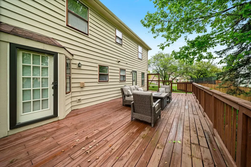 2405 Cimarron Court Naperville IL 60565