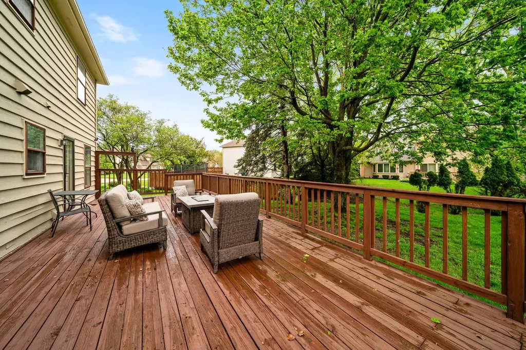 2405 Cimarron Court Naperville IL 60565
