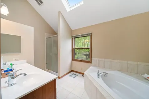 2405 Cimarron Court Naperville IL 60565
