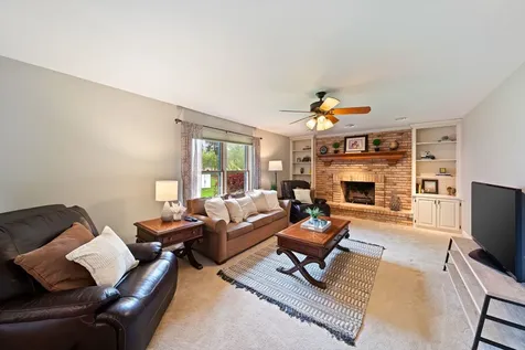 2405 Cimarron Court Naperville IL 60565
