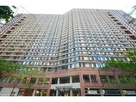211 East Ohio Street Chicago IL 60611