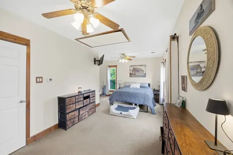 211 North Maple Street Grant Park IL 60940