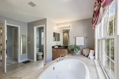 591 West Rosiland Drive Palatine IL 60074