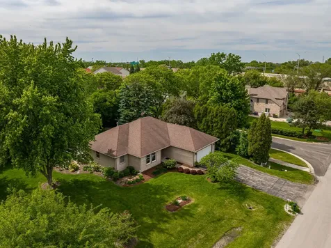 1680 Logan Street Roselle IL 60172
