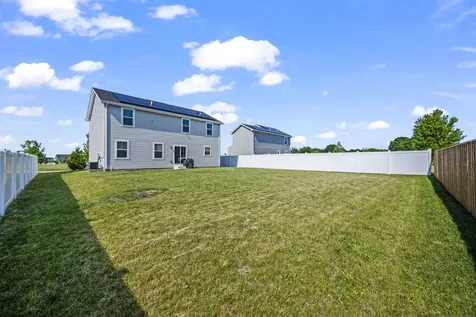 511 Larkspur Lane Hampshire IL 60140