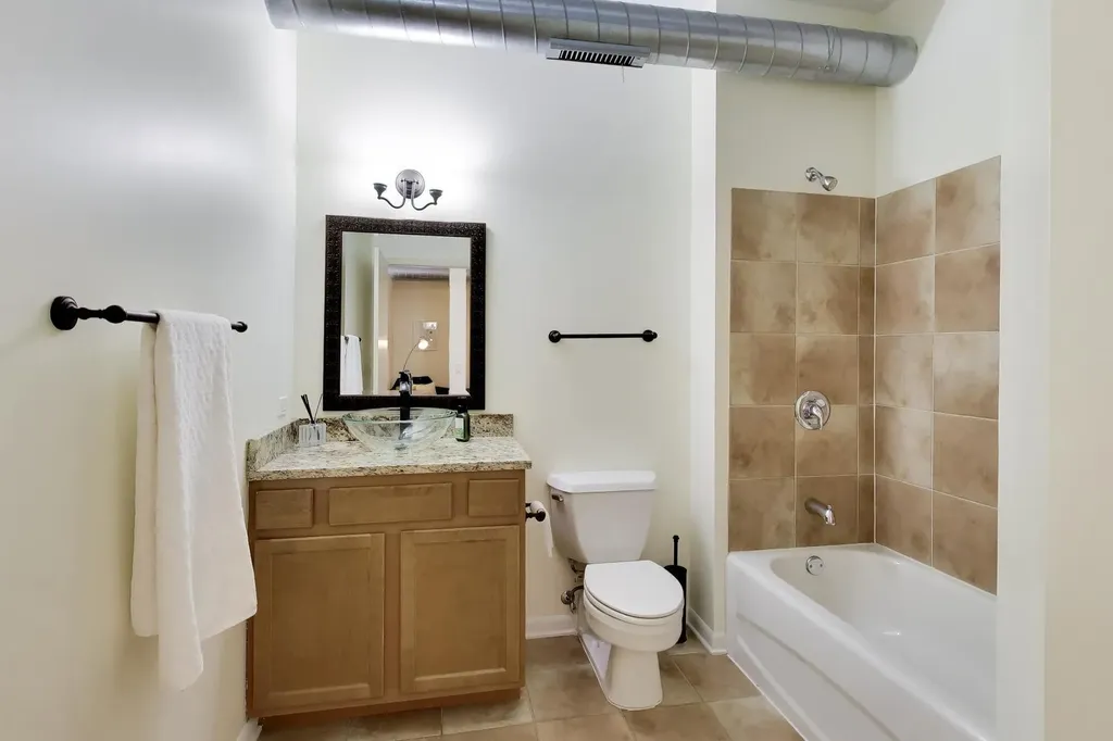 1200 West Monroe Street Chicago IL 60607