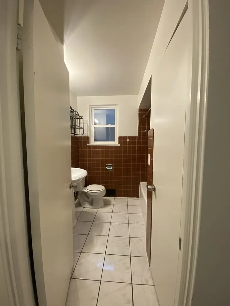 5236 West Irving Park Road Chicago IL 60641