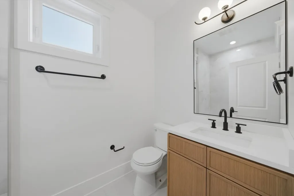 4109 North Lawndale Avenue Chicago IL 60618
