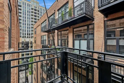 520 West Huron Street Chicago IL 60654