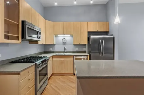 520 West Huron Street Chicago IL 60654
