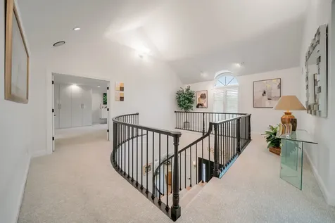 1710 Galloway Circle Inverness IL 60010