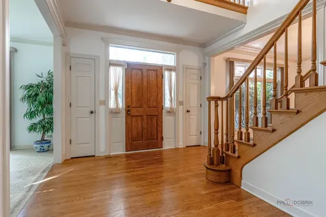 5420 Belmont Court Libertyville IL 60048