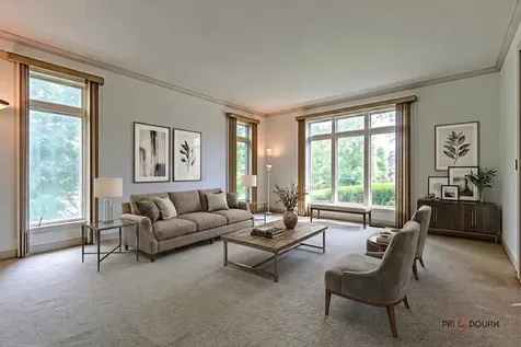 5420 Belmont Court Libertyville IL 60048