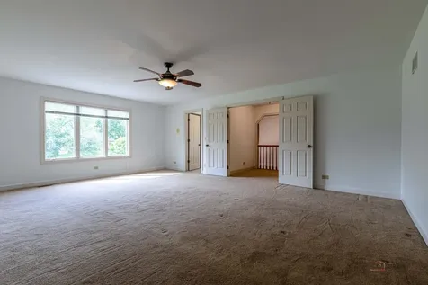 5420 Belmont Court Libertyville IL 60048