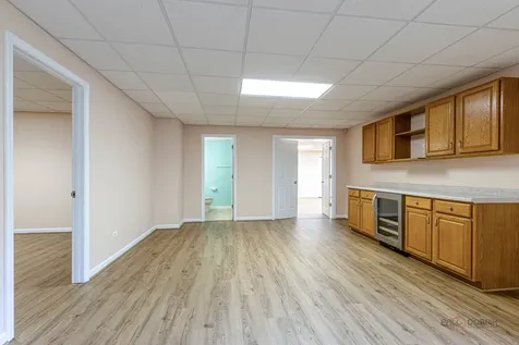 5420 Belmont Court Libertyville IL 60048