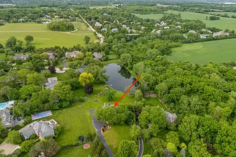5420 Belmont Court Libertyville IL 60048