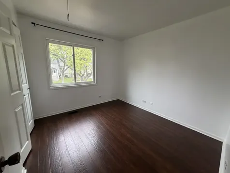 284 Hill Avenue Bartlett IL 60103