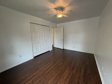 284 Hill Avenue Bartlett IL 60103