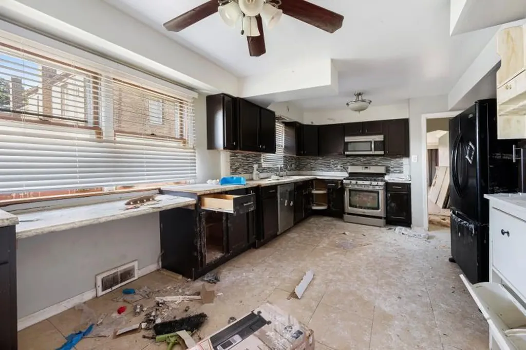 8445 South Wolcott Avenue S Chicago IL 60620