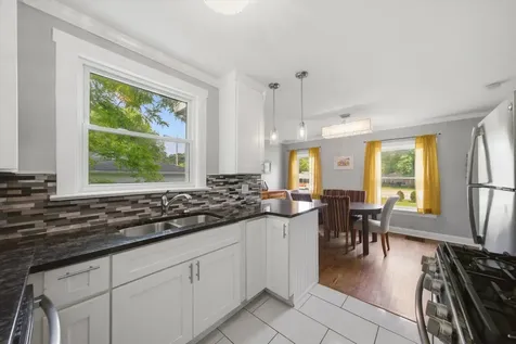 306 North Elmhurst Road Prospect Heights IL 60070