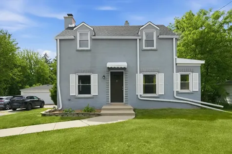 306 North Elmhurst Road Prospect Heights IL 60070