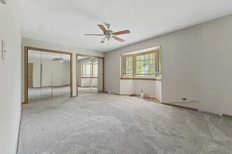 11716 South Black Forest Lane Palos Park IL 60464