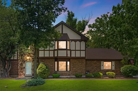 11716 South Black Forest Lane Palos Park IL 60464