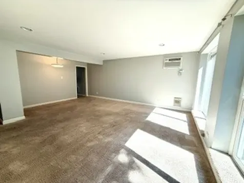 1930 Cherry Lane Northbrook IL 60062