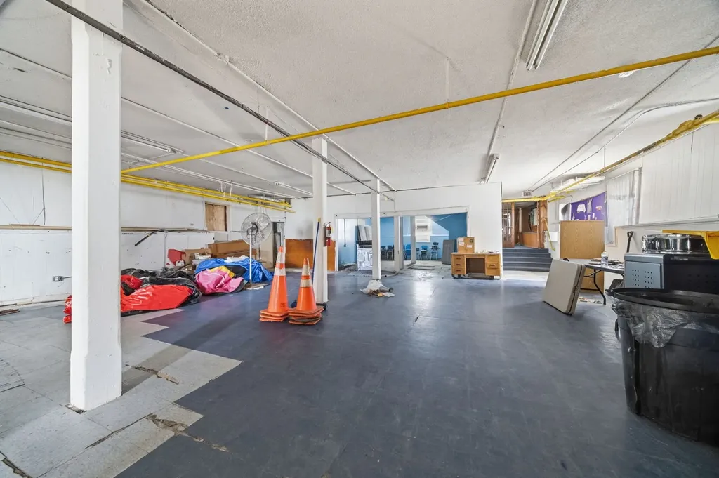 1501 West Marquette Road Chicago IL 60636