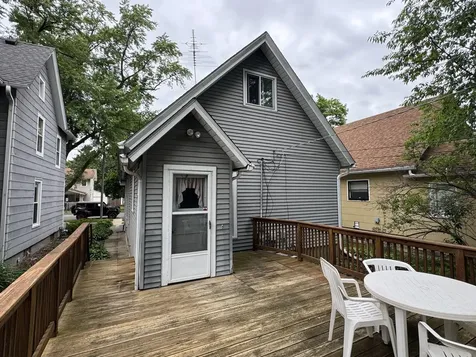 1019 Prospect Street Elgin IL 60120