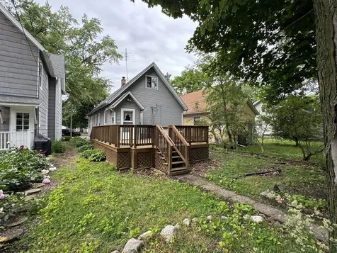1019 Prospect Street Elgin IL 60120