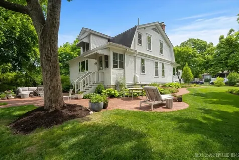 132 South Wright Street Naperville IL 60540