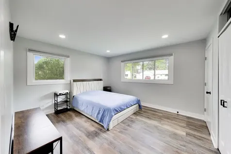10 Rugby Road Lake Zurich IL 60047