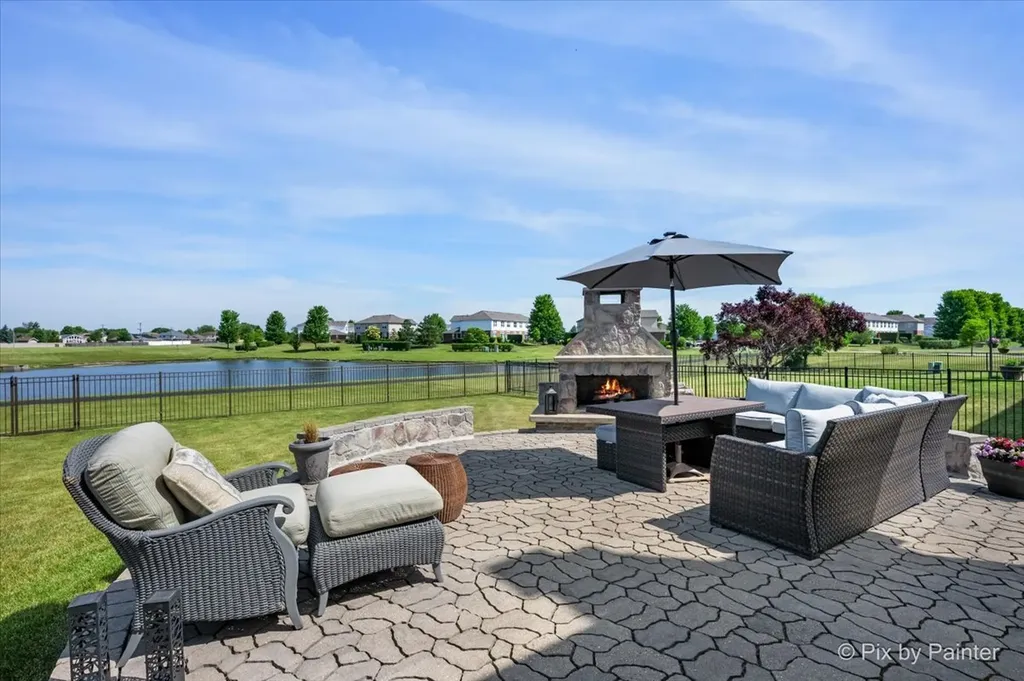2827 Brett Drive New Lenox IL 60451