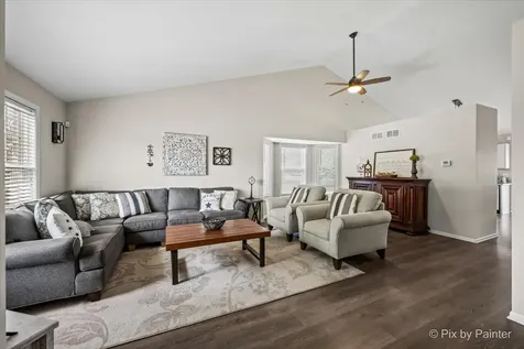 2827 Brett Drive New Lenox IL 60451