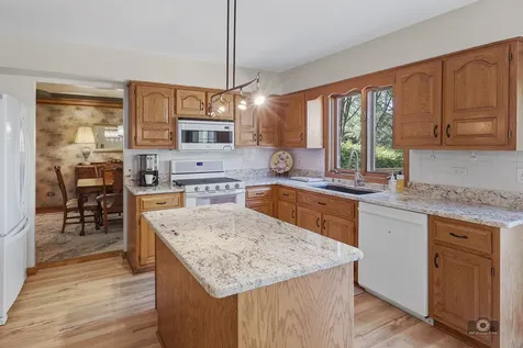 1206 Arbor Drive Lemont IL 60439