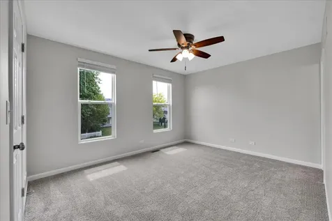 943 Four Seasons Boulevard Aurora IL 60504