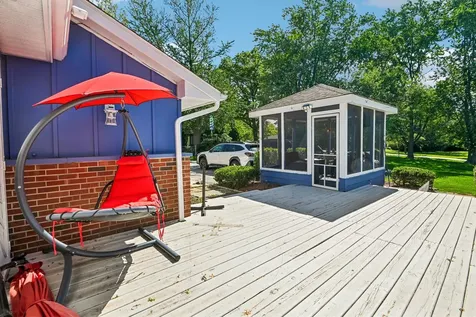 696 2ND Street Crete IL 60417